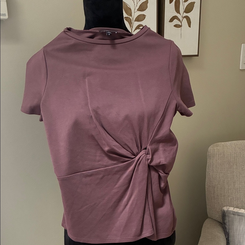 Express Mauve Short Sleeve Top with Knot